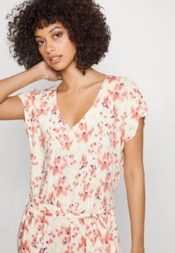 B.young Jumpsuit - Italian Straw Mix -ESPRIT || ONLY || Wal G Sales Store 051109fe09854be58ef798e984bfeeeb