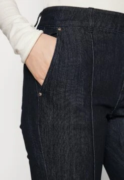 MICHAEL Michael Kors Pant - Bootcut Jeans - Indigo Rinse -ESPRIT || ONLY || Wal G Sales Store 05d82978a03f48e789a6ef9a41b965e7