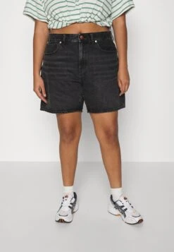 Madewell Plus Baggy Straight Short - Denim Shorts
