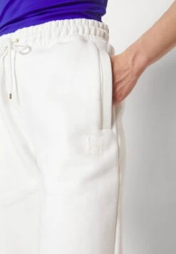 Jordan Pant - Tracksuit Bottoms - Sail -ESPRIT || ONLY || Wal G Sales Store 181e8ec9d4414866a0c3eea60c24d3a1