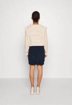 Vero Moda Petite Vmlianna Short Skirt - Pencil Skirt -ESPRIT || ONLY || Wal G Sales Store 1adbde2c88ef4c37ac3fc7bacf3b3b99
