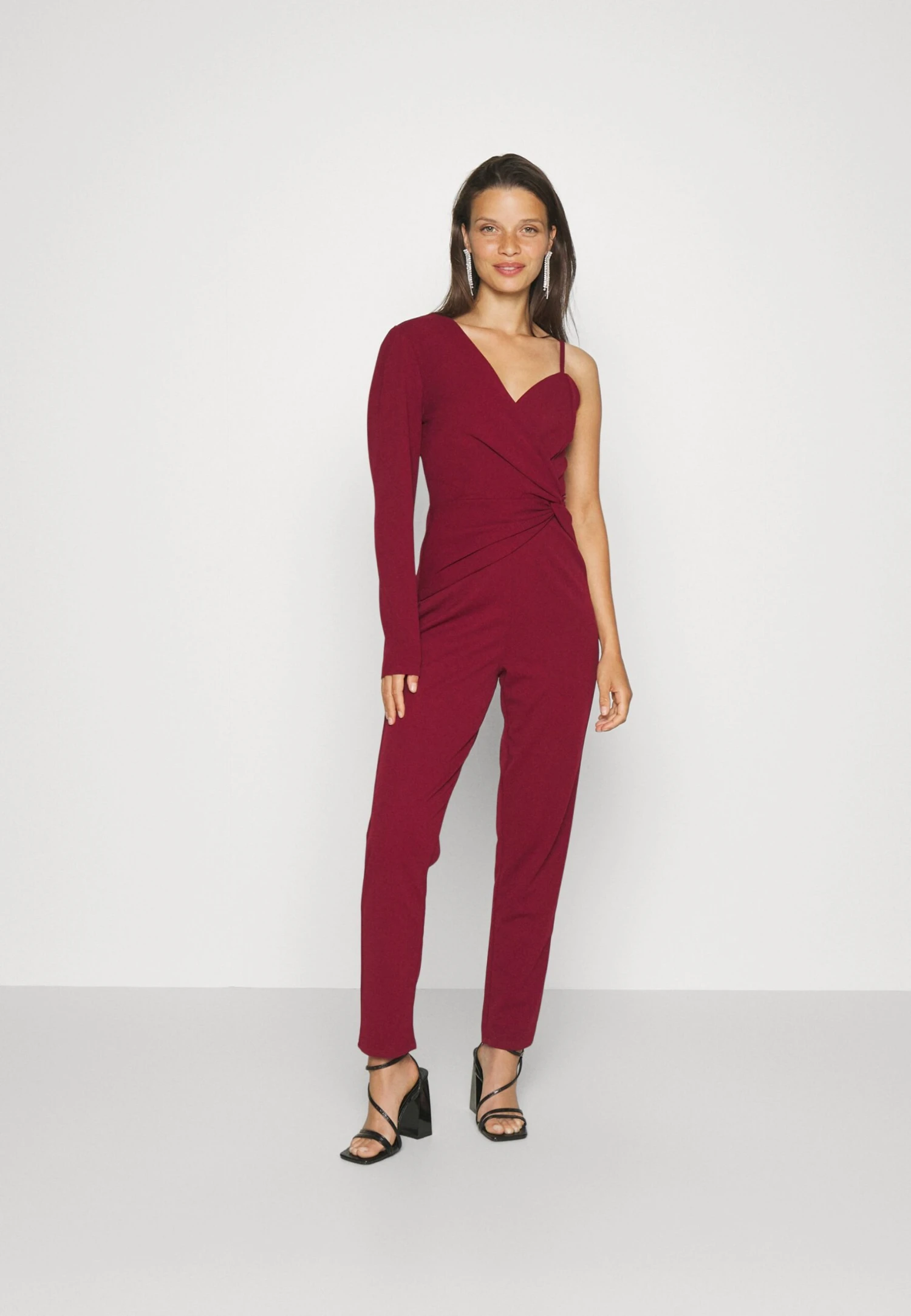 Ciaramin One Sleeve - Jumpsuit - Berry Wine 4 Ciaramin One Sleeve - Jumpsuit - Berry Wine - Image 2