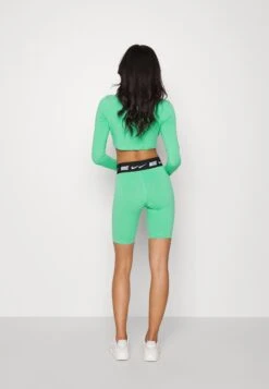 Nike Sportswear Short Tight - Shorts - Spring Green/Black -ESPRIT || ONLY || Wal G Sales Store 22bc2ac994df4f5e8d64388a6d178d0c