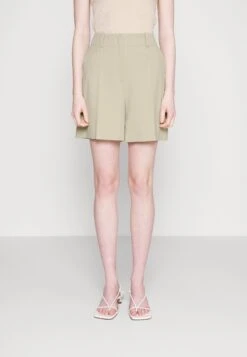 Hugo Hatisi - Shorts