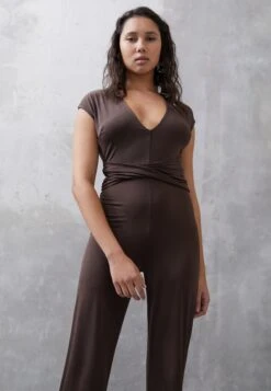 Wal G Party Hala V Neck - Jumpsuit - Chocolate Brown -ESPRIT || ONLY || Wal G Sales Store 27bc50efbb894d3fb24ac66ed42e3328
