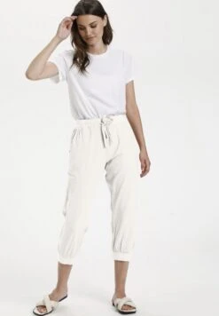 Kaffe Naya Capri - Shorts - Chalk