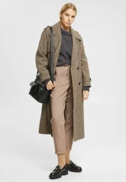 ESPRIT Woven - Tracksuit Bottoms - Taupe -ESPRIT || ONLY || Wal G Sales Store 2a556773f5894bc2ab6b00ea0a6b04b9