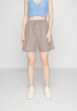 Monki Shorts - Beige