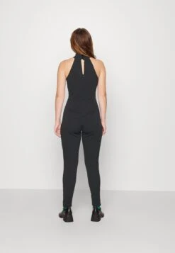 Violet Halter - Jumpsuit -ESPRIT || ONLY || Wal G Sales Store 2fc3930927b74a13ad0648bffdab99e2