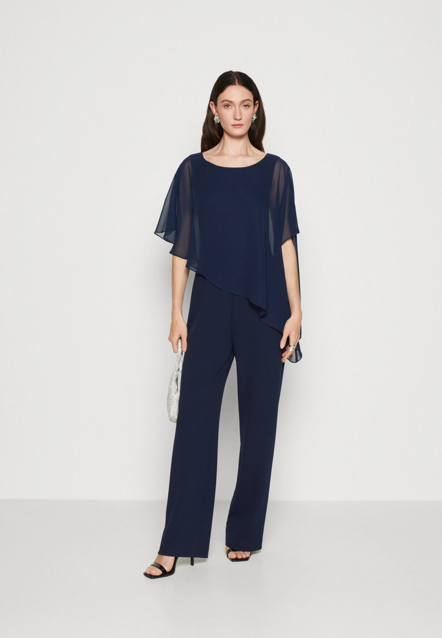 SWING Überwurf - Jumpsuit - Navy 4 SWING Überwurf - Jumpsuit - Navy - Image 2