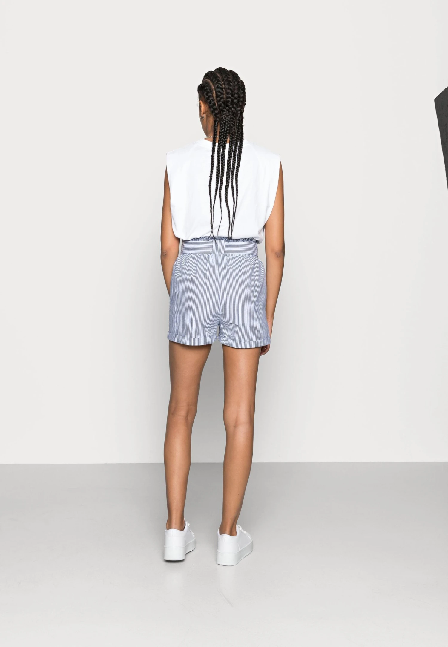 ONLY Smilla Belt Noos - Shorts 5 ONLY Smilla Belt Noos - Shorts - Image 3