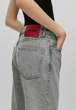 Hugo Gatora - Relaxed Fit Jeans - Grey Five -ESPRIT || ONLY || Wal G Sales Store 3b1d45fc030b4daab60b7863d6da237e