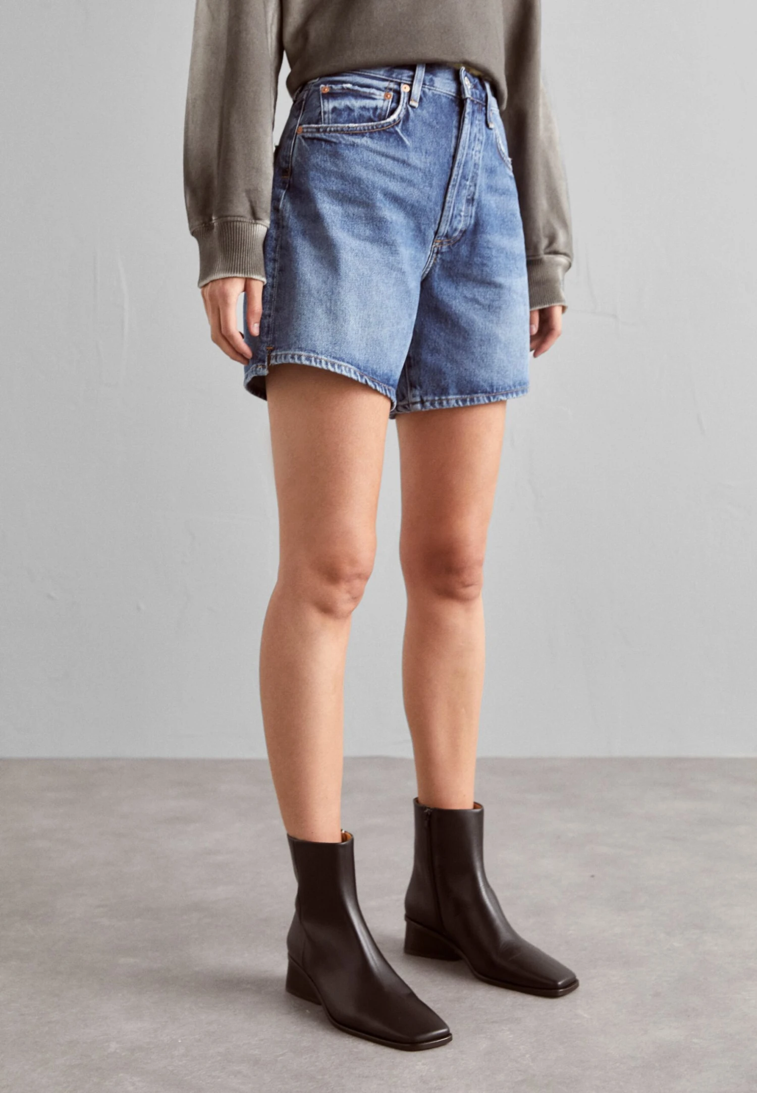 CITIZENS OF HUMANITY Marlow - Denim Shorts - Amaretto/Indigo 3 CITIZENS OF HUMANITY Marlow - Denim Shorts - Amaretto/Indigo