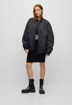 Hugo Sarmola - Pencil Skirt - Black One -ESPRIT || ONLY || Wal G Sales Store 3d3d55f7715e40af9f75a2adc45ea211