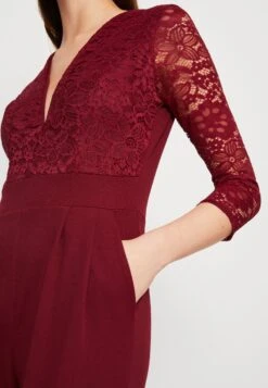 Wal G Lee - Jumpsuit -ESPRIT || ONLY || Wal G Sales Store 4151e2c825c44bf29287b5973d3d9aca