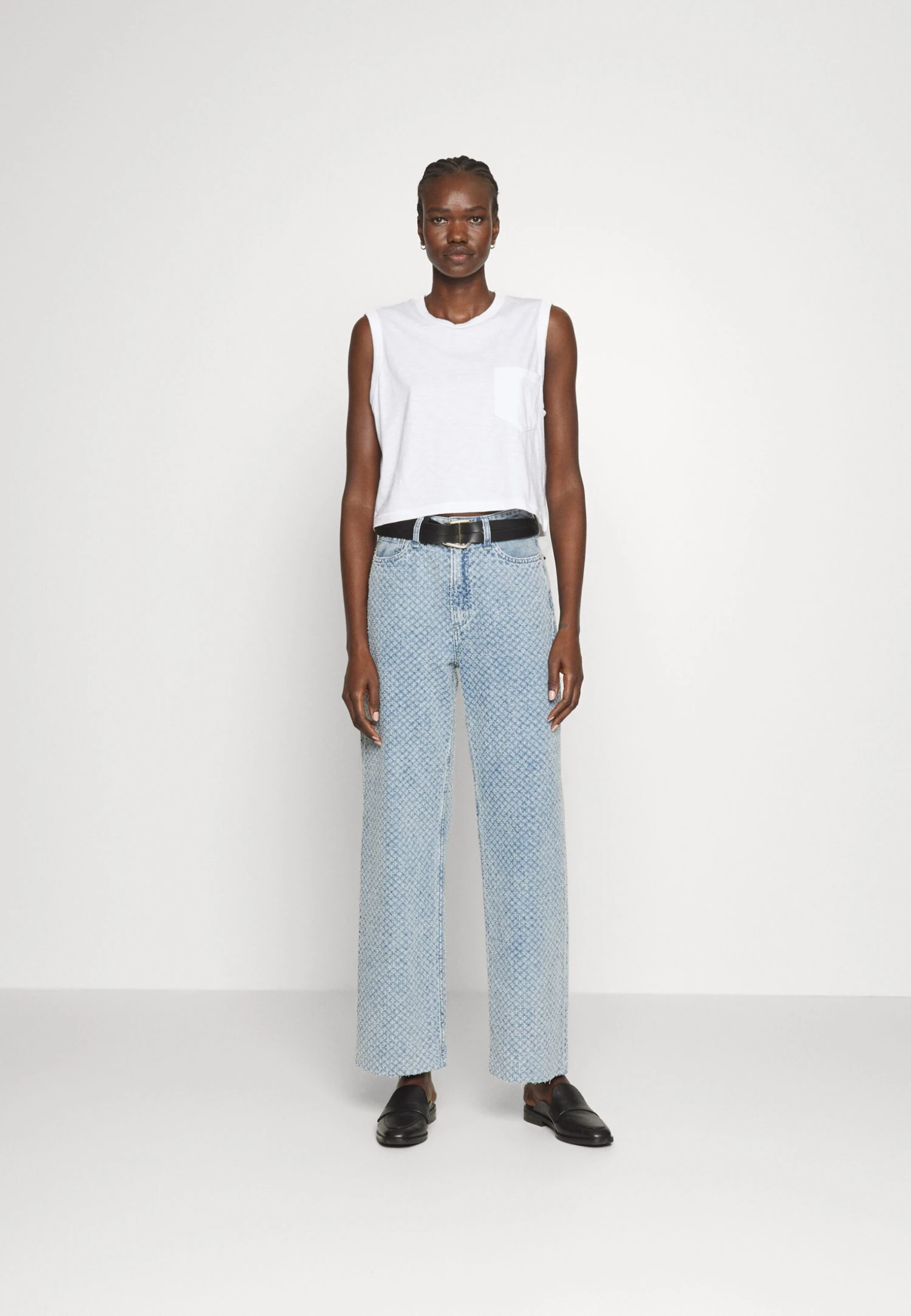 Rag & Bone Logan - Relaxed Fit Jeans - Indtweed 4 Rag & Bone Logan - Relaxed Fit Jeans - Indtweed - Image 2