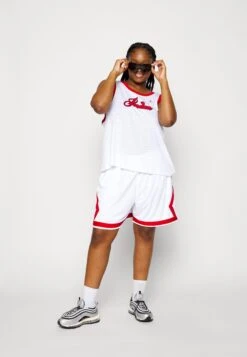 Jordan Heritage Diamond - Shorts -ESPRIT || ONLY || Wal G Sales Store 43ae76c64be0479cb3417c82d56a7e83