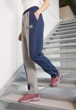 Pegador Dauphin Straight Pants - Tracksuit Bottoms - Washed Midnight Blue/Mountain Grey