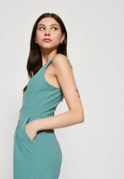 Wal G Cleo V Neck Playlist - Jumpsuit - Sage Green 11 Wal G Cleo V Neck Playlist - Jumpsuit - Sage Green -ESPRIT || ONLY || Wal G Sales Store 4993f3cf32454ea683359f1a472d6955