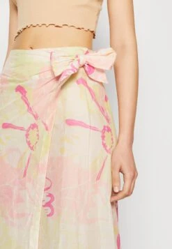 Scotch & Soda Sarong Midi Skirt - Wrap Skirt - Vondelfield -ESPRIT || ONLY || Wal G Sales Store 4d32eeb0c7004c7d88bbb365de0c58d4