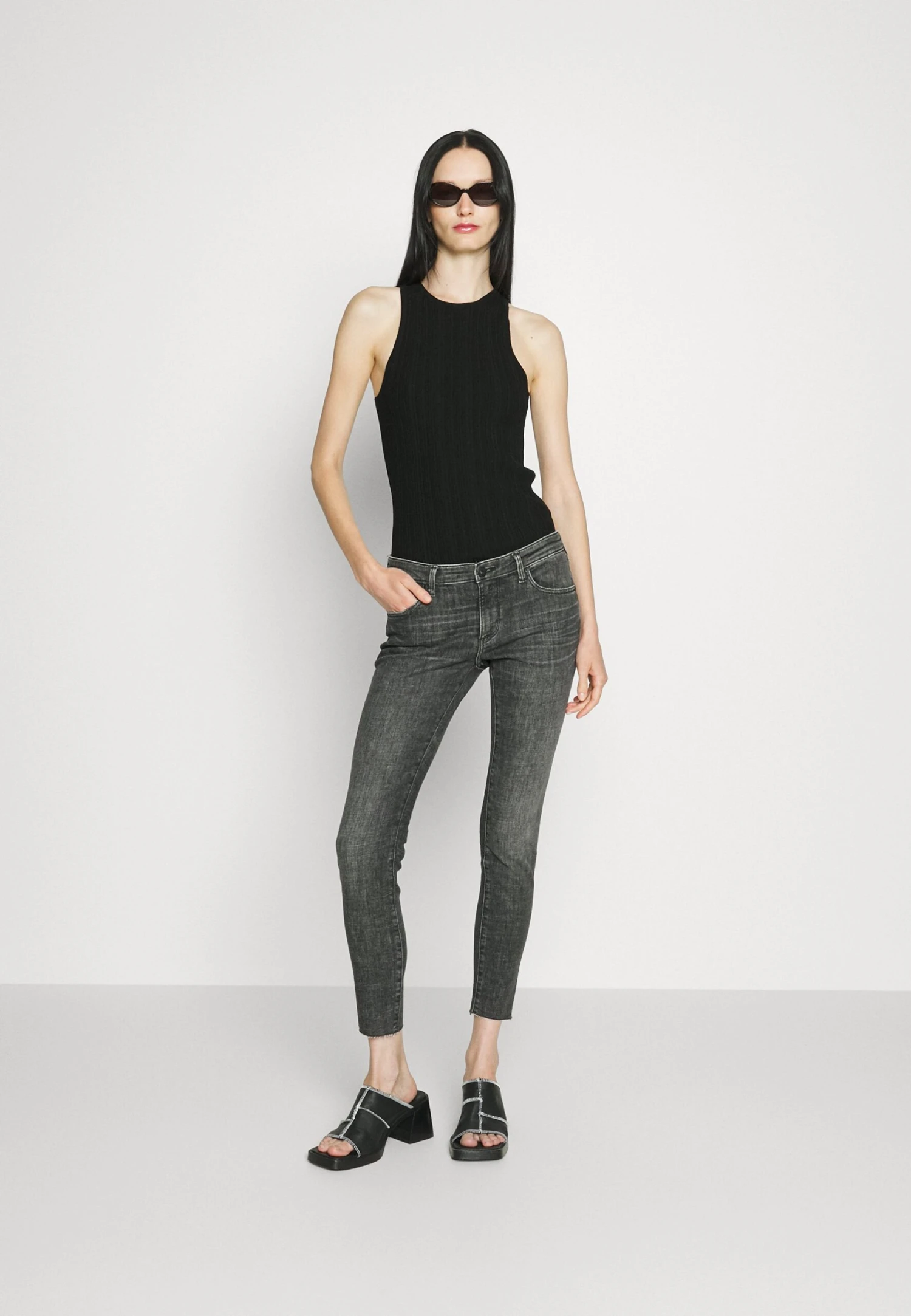 AG Jeans Ankle - Jeans Skinny Fit - Grey Denim 4 AG Jeans Ankle - Jeans Skinny Fit - Grey Denim - Image 2