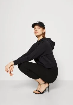 Monki Pencil Skirt - Pencil Skirt -ESPRIT || ONLY || Wal G Sales Store 5725161b54a74db1b40aa6707dafab6e