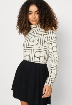 Hollister Co. Pleated - Mini Skirt - Black 11 Hollister Co. Pleated - Mini Skirt - Black -ESPRIT || ONLY || Wal G Sales Store 590d7ebf93aa42d093110c7e764e1cac