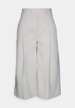 Board Shorts - Shorts - Parchment -ESPRIT || ONLY || Wal G Sales Store 5bd008ce83f7407cb4f435ff6950ebef