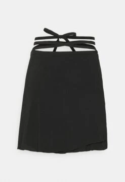 WEEKDAY Jalena Skirt - Mini Skirt -ESPRIT || ONLY || Wal G Sales Store 60902d43a26a4efb952a1965b277a00e