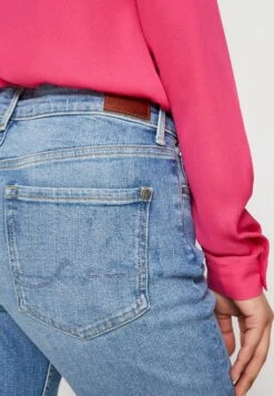 Pepe Jeans Mary - Straight Leg Jeans -ESPRIT || ONLY || Wal G Sales Store 60d1d761bc754a7c9a59f28196881a2f