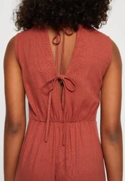 Vero Moda Vmmymilo - Jumpsuit -ESPRIT || ONLY || Wal G Sales Store 6f03826c237146f48d85affc79391d2d