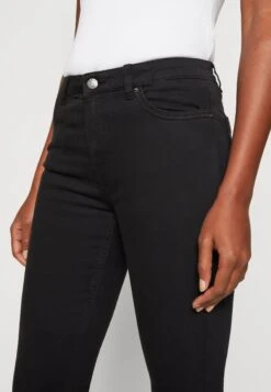 Edc By Esprit Capri - Denim Shorts - Black -ESPRIT || ONLY || Wal G Sales Store 6fe0d2a82b814b119e85cb7672f34d38