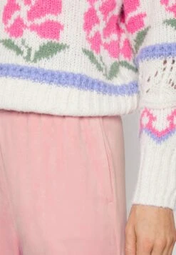 Hollister Co. Tracksuit Bottoms - Tracksuit Bottoms -ESPRIT || ONLY || Wal G Sales Store 72cf648d1d2b4518aaed80c5e16ca23d