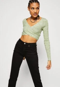 Monki Slim Fit Jeans - Slim Fit Jeans -ESPRIT || ONLY || Wal G Sales Store 76715d5cb62342c48b15fefa0b59a885