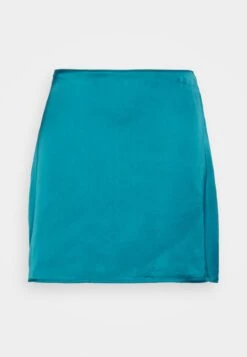 Hollister Co. Mini - Mini Skirt -ESPRIT || ONLY || Wal G Sales Store 8162a5206c544616adbb5665ba486023