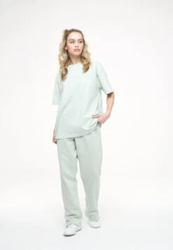 Pegador Olvera Straight Pants Vintage - Tracksuit Bottoms - Washed Milky Green -ESPRIT || ONLY || Wal G Sales Store 82bff37e1d87489baff2c4f92277f282