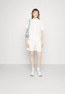 SAMSØE SAMSØE Hoys - Shorts -ESPRIT || ONLY || Wal G Sales Store 88930f873b5e4af888ac703c52aa1240