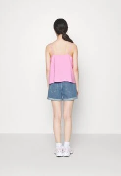 Viwoody Festival - Denim Shorts - Medium Blue Denim Aop Cloud Dancer Embroidery 10 Viwoody Festival - Denim Shorts - Medium Blue Denim Aop Cloud Dancer Embroidery -ESPRIT || ONLY || Wal G Sales Store 88b994260a8148a597360049923468c5