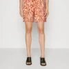 MOSS COPENHAGEN Orlena Ladonna - Shorts -ESPRIT || ONLY || Wal G Sales Store 893a6eb0e0bb46f88611bbde1a3140fb