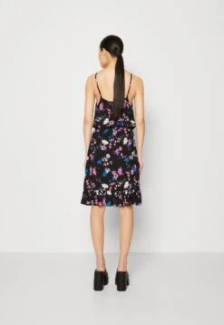 B.young Joella Frill Skirt - A-Line Skirt 10 B.young Joella Frill Skirt - A-Line Skirt -ESPRIT || ONLY || Wal G Sales Store 89bce33449744704a219044980b08849