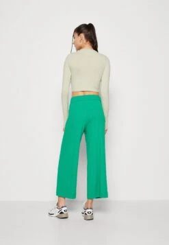 Monki Trousers - Green Medium 9 Monki Trousers - Green Medium -ESPRIT || ONLY || Wal G Sales Store 89ffb0ff8f61439e9b40b4748b3a5c5b