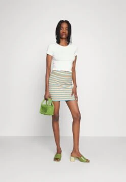 Gina Tricot Tube Skirt - Mini Skirt - Multi -ESPRIT || ONLY || Wal G Sales Store 9219c4f4f49c45899227ee8884bf9c15