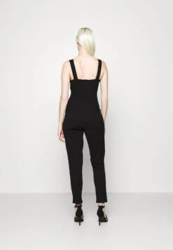 Contrast Plunge - Jumpsuit -ESPRIT || ONLY || Wal G Sales Store 9866c2e67f4d46fe9c7a742265bfa064