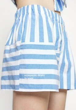 Designers Remix Standford - Shorts - Blue/White -ESPRIT || ONLY || Wal G Sales Store 9eed4f1368b44de3ad0b4f1053d58278