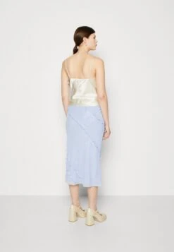 SAMSØE SAMSØE Mannah Skirt - Pencil Skirt - Easter Egg -ESPRIT || ONLY || Wal G Sales Store aa31c0aa2b5b401cb48f1007f700e8c5