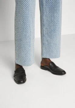 Rag & Bone Logan - Relaxed Fit Jeans - Indtweed 16 Rag & Bone Logan - Relaxed Fit Jeans - Indtweed -ESPRIT || ONLY || Wal G Sales Store aae48c9fa65c4fd58f3d9c4038fe451c