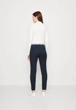 Freeman T. Porter Claudia Felicita Pants - Trousers - Total Eclipse -ESPRIT || ONLY || Wal G Sales Store af547c0b036c48388ef5b210bb5e28a2