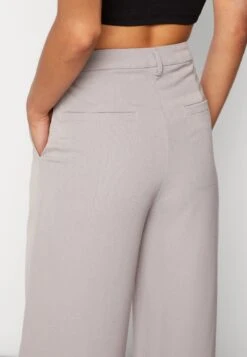 Minimum Lessa- Trousers - Gull -ESPRIT || ONLY || Wal G Sales Store af5f40e9a8784034828737b6e129e844