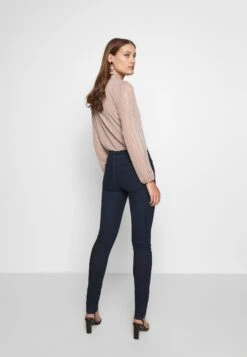 Replay Luz - Jeans Skinny Fit - Dark Blue -ESPRIT || ONLY || Wal G Sales Store b55a2891374b43749783c6970b52dc1e