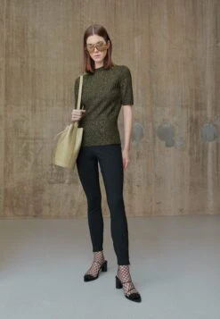 THEORY Seamed - Leggings - Trousers - Black